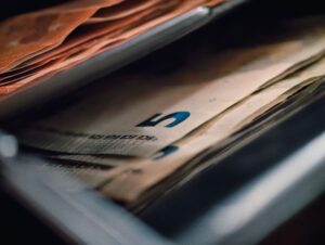 5 Maneiras Inovadoras de Usar o Bolso Inteligente para Transformar Sua Situação Financeira
